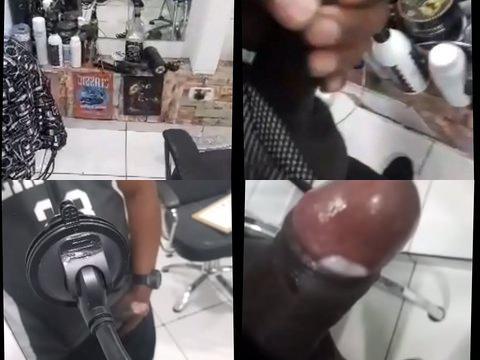 Negro hetero enga&ntilde_ado haci&eacute_ndose pakistani boys la video paja por Periscope en barber&iacute_a